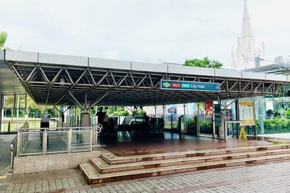 Walking Tour of Singapore's Civic District and River