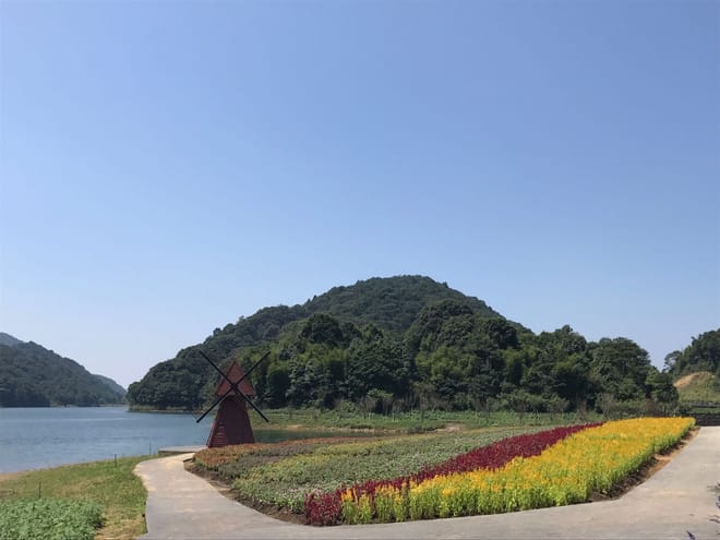 Private Day Trip to Shimen National Park and Conghua Hot Spring from Guangzhou