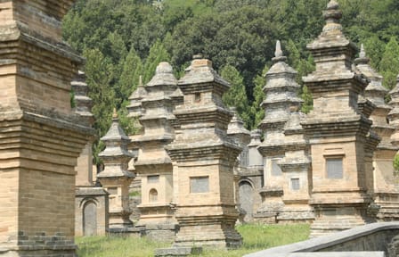 Private Day Tour of Shaolin Temple and Mt. Song from Zhengzhou