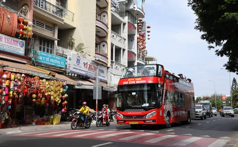 Chinatown Hop-On Hop-Off Tour in Ho Chi Minh City