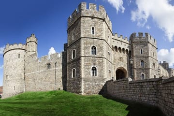 Private Tour of Canterbury Cathedral, Leeds Castle, and Dover Castle