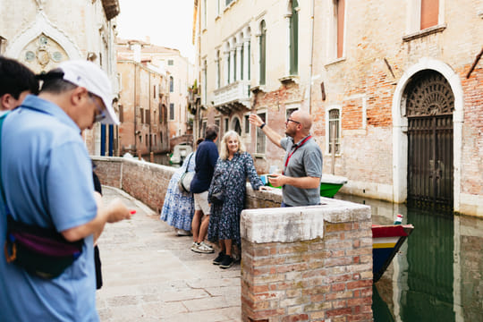 Off the Beaten Path Walk in Venice