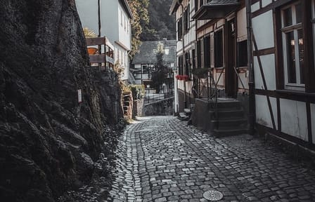 Guided Walking Tour of Monschau's Historic Old Town
