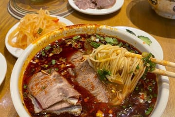 Lanzhou Ramen Making Tour with Gansu Museum and Yellow River