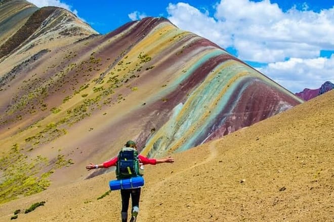 2-Day Private Trek Camping in Rainbow Mountain Llamachimpana