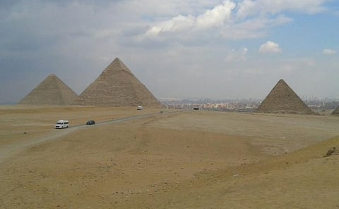 Cairo Layover Tour to Giza Pyramids & Felucca Ride on Nile from Cairo Airport