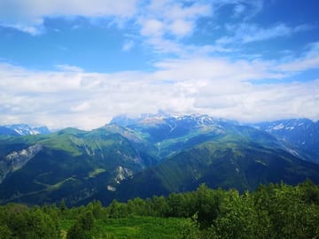 Mestia, Hatsvali