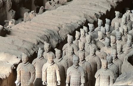 Xi'an Terracotta Warriors and City Wall Exploration Tour