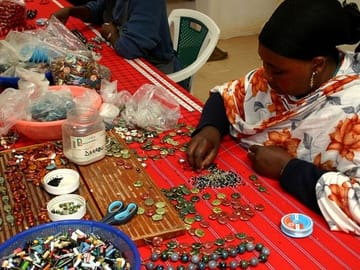 Nairobi Museum Snake Park Giraffe Center and Beads Center Tour