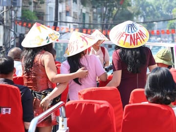 NON LA - PRIDE OF VIETNAM (ask the tour guide to lend you one)