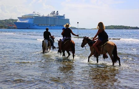 Horseback Riding and Beach Break in Coxen Hole, Honduras
