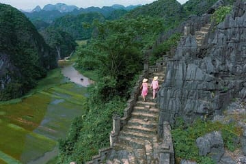 Ninh Bình Day Tour from Hanoi: Tam Coc Boat and Cycling