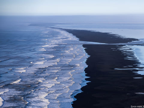 Black Sands & Riverbeds Airplane Tour from Skaftafell, photo 4