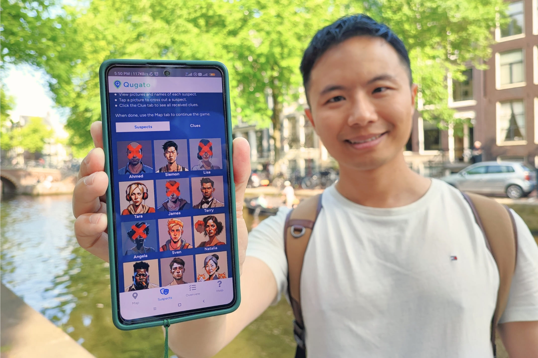 City Detective Maastricht app suspect list on smartphone
