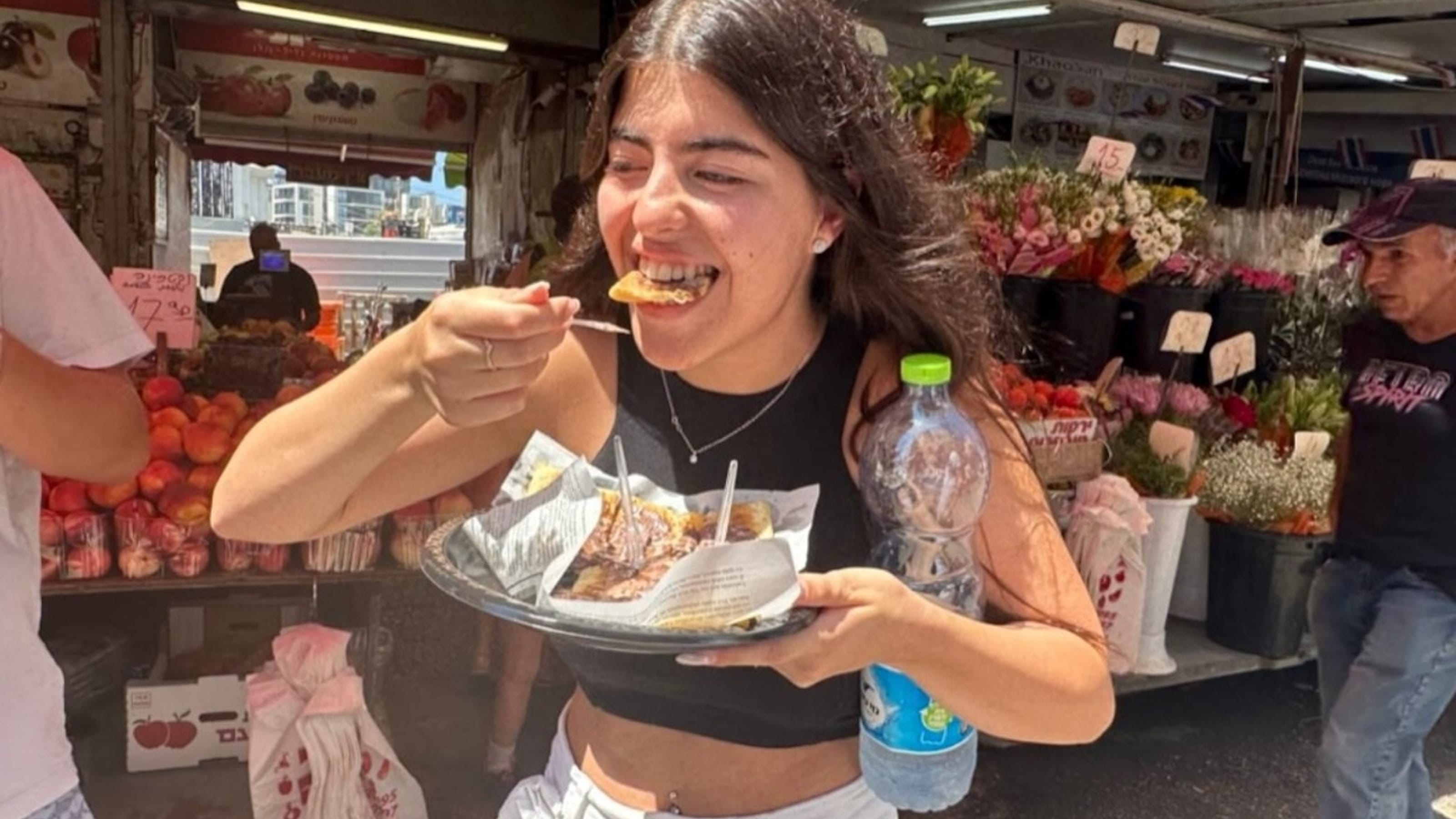 Tel Aviv Carmel Market Food Tasting Tour (Shuk HaCarmel)