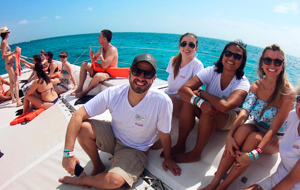 Isla Mujeres: All-Inclusive Catamaran Tour