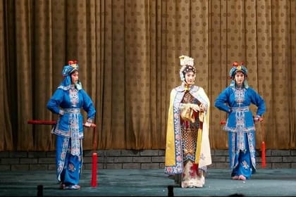 Beijing Opera Show at Chang’an Theater with tickets & Transfers.