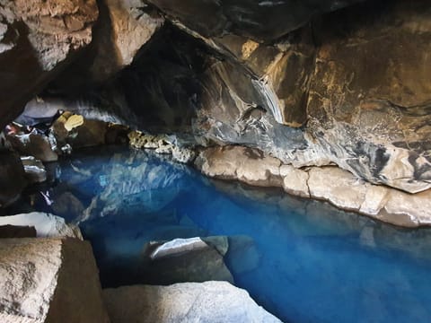 Deutschsprachiger Landausflug zum Góðafoss & Mývatn ab Akureyri in Kleingruppe, photo 5