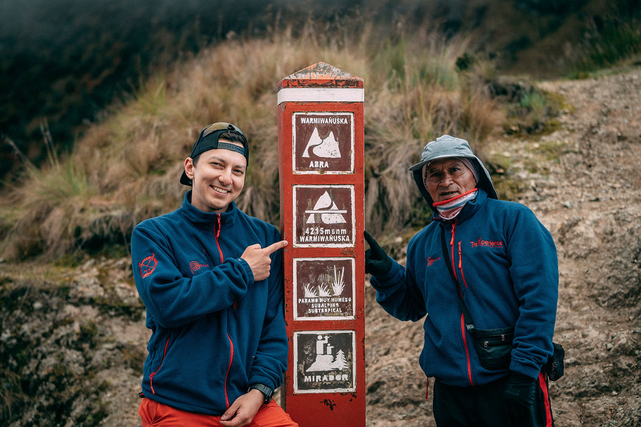 Hikers at Dead Women's Pass