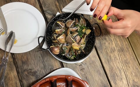 Lisbon Food & Wine Walking Tour: Storytelling Through Taste
