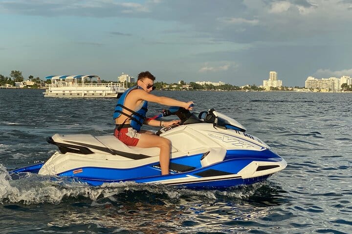Miami: South Beach 60 Minute Jetski from Collins Ave 7