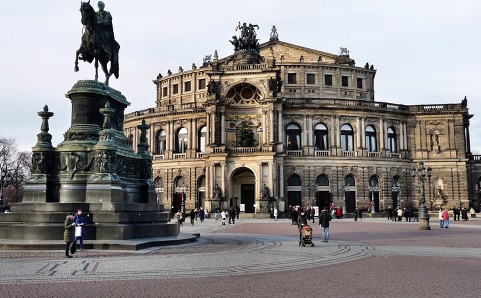 Private Guided Tour of the New Green Vault and Dresden Landmarks