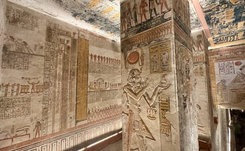 Private Guided Day Tour from Cairo to Luxor by Plane