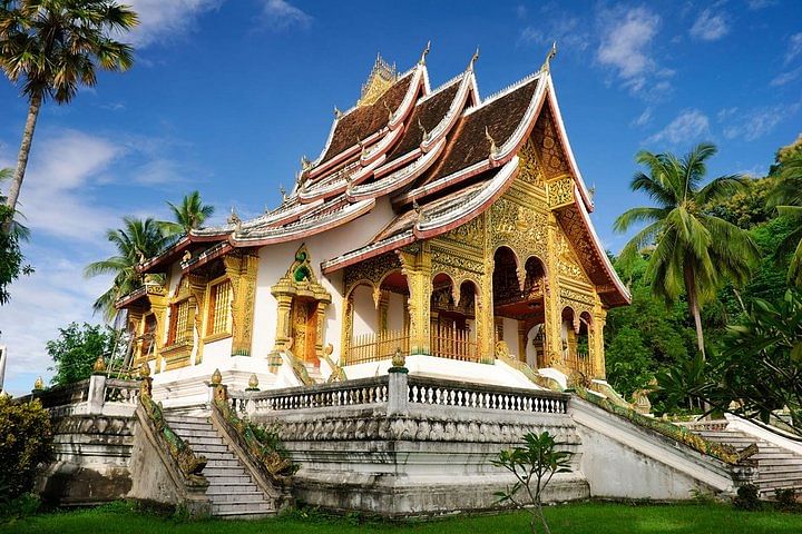 Classic Laos Tour: Explore Vientiane & Luang Prabang’s Highlights