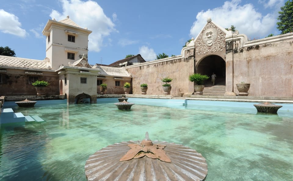 Cultural City Tour of Yogyakarta in 180 Minutes