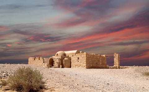 Private Full Day Tour of Umm el-Jimal and Desert Castles from Amman
