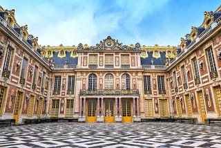 Fontainebleau, Versailles, Gardens, Trianon Private from Paris