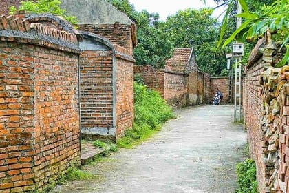 Hanoi – Pottery Village – Silk Village Full Day with lunch and puppet show