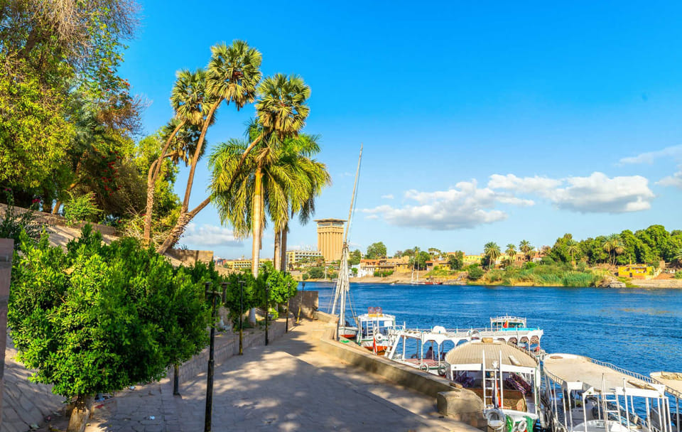 Private Felucca Ride and Banana Island Tour in Luxor