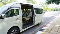 Bangkok Arrival Transfer with Bangkok River by Night Dinner Cruise 2