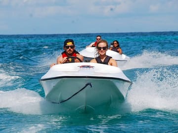 Speedboat and Snorkeling Adventure in Punta Cana