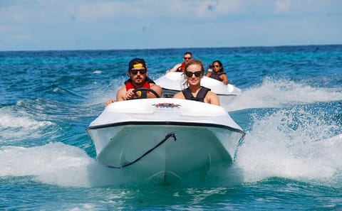 Speedboat and Snorkeling Adventure in Punta Cana