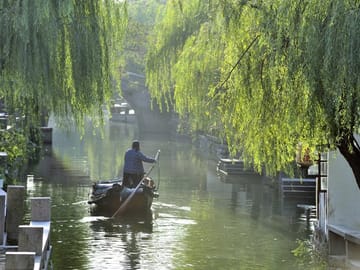 Private Day Trip to Suzhou and Zhouzhuang or Tongli from Shanghai
