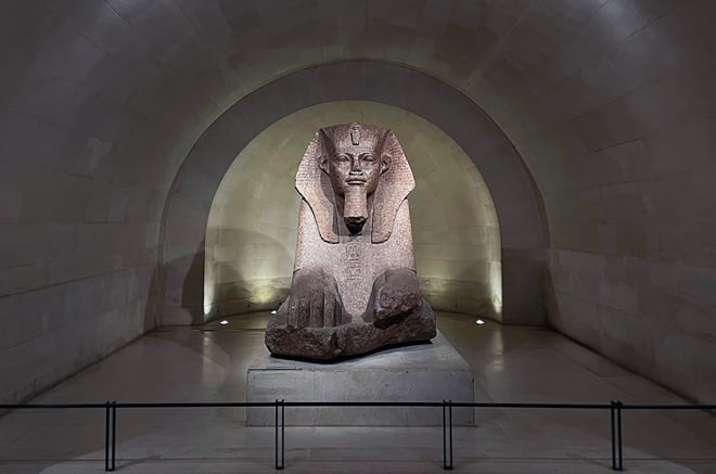 Private Louvre Evening Tour – Experience highlights & fewer crowds