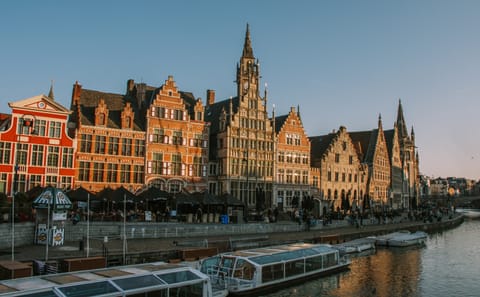 Brussels City Break: 6-Day Tour with Accommodation and Sightseeing