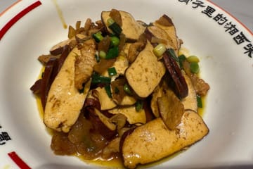 Lijiang Evening Food Tour with Local Guide and Tastings