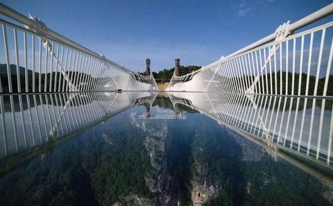 4-Day Customizable Sightseeing Tour of Zhangjiajie, China