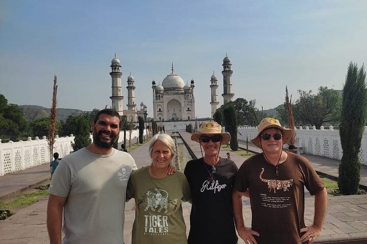 Architectural Wonder of India with Goa Beach