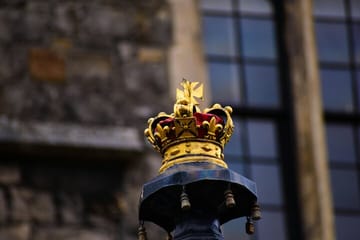 Private Day Trip to Windsor, Stonehenge and Bath from London