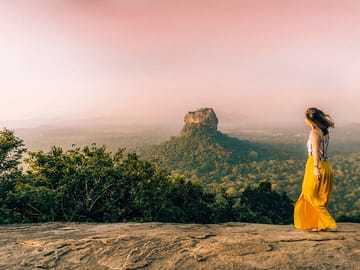 Pidurangala Rock Day Tour from Negombo to Sigiriya
