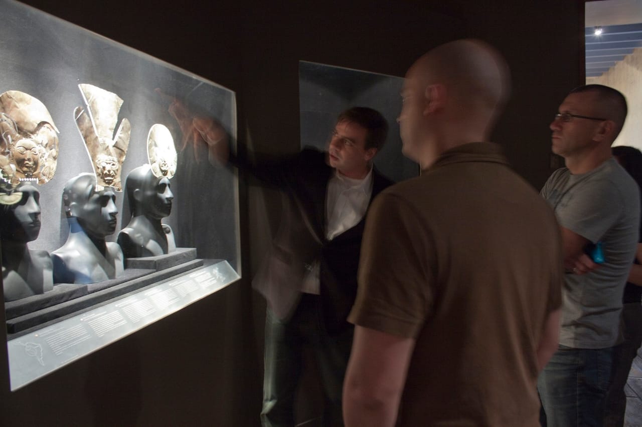 Tour Larco Museum with dinner 5
