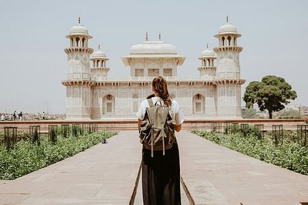 Agra: Private City tour Taj Mahal With Guide