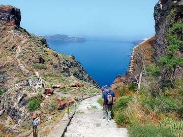 Santorini Acient Akrotiri and Wine museum