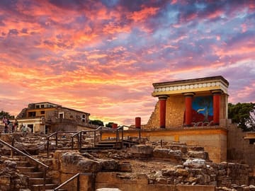 Full-Day Cultural Tour of Knossos and Heraklion from Chania