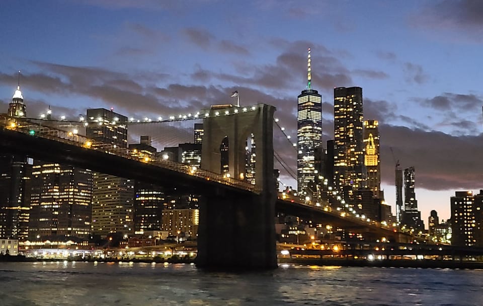Evening Cruise to See Manhattan Skyline and Statue of Liberty