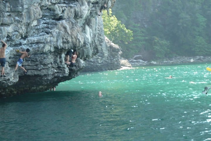 Explore Krabi’s 4 Islands by Speedboat – Full Day Tour 4